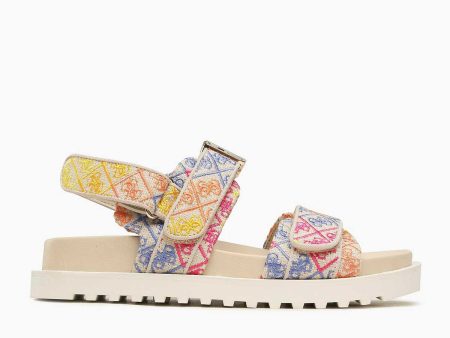 Guess Fabeils Casual Shoes Tokalı Sandalet on Sale