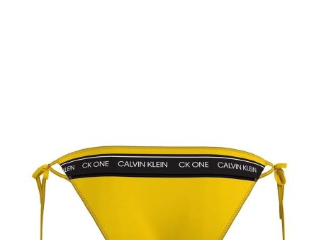 Calvin Klein Calvin Klein Logolu Bağcıklı Kadın Slip Bikini Altı Online now