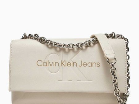 Calvin Klein Sculpted Flap Omuz Çantası Hot on Sale